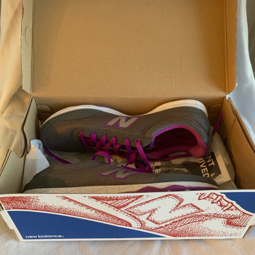 New Balance 792 Sneakers